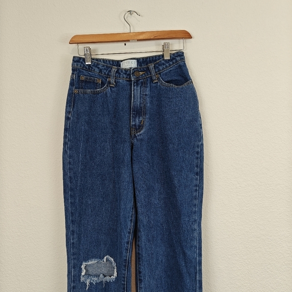 Meshki High Waisted Straight Leg Distressed Jeans In Dark Denim Blue Size 4 US - Picture 3 of 11